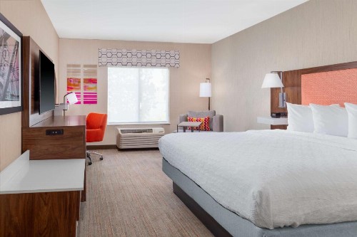 Hampton Inn & Suites Sacramento-Auburn Boulevard - image 13