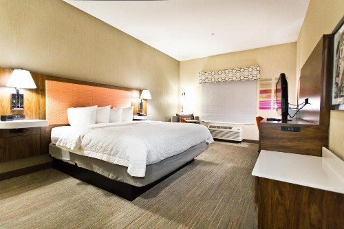 Hampton Inn & Suites Sacramento-Auburn Boulevard - image 26