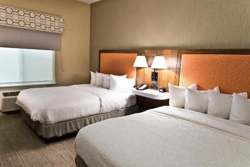 Hampton Inn & Suites Sacramento-Auburn Boulevard - image 28