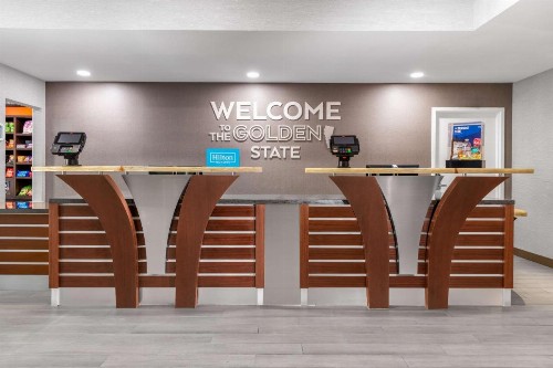Hampton Inn & Suites Sacramento-Auburn Boulevard - image 31