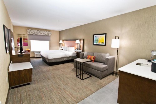 Hampton Inn & Suites Sacramento-Auburn Boulevard - image 41