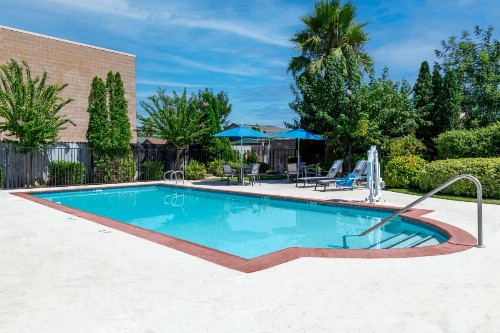 Hampton Inn & Suites Sacramento-Auburn Boulevard - image 45