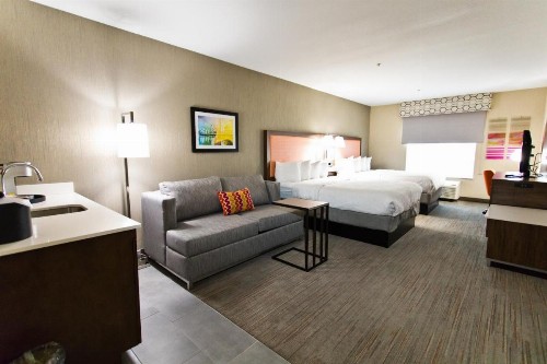 Hampton Inn & Suites Sacramento-Auburn Boulevard - image 46