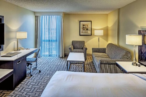 Hilton Sacramento Arden West - image 23