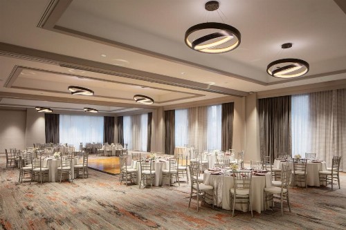 DoubleTree By Hilton Sacramento - image 36
