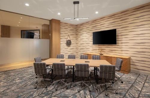 DoubleTree By Hilton Sacramento - image 41