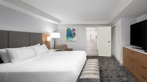 DoubleTree By Hilton Sacramento - image 46