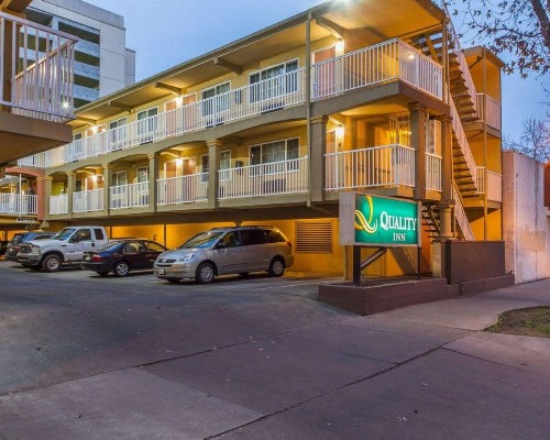 Quality Inn Sacramento - image 27