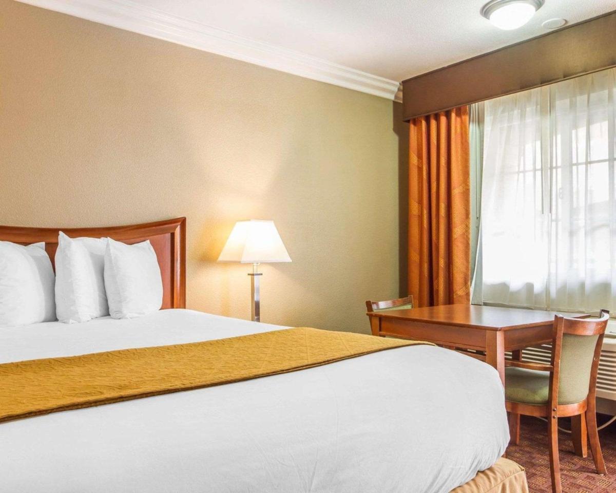 Quality Inn Sacramento - image 3
