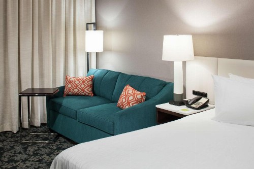 Hilton Garden Inn Sacramento/South Natomas - image 13