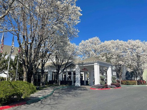 Hilton Garden Inn Sacramento/South Natomas - image 16