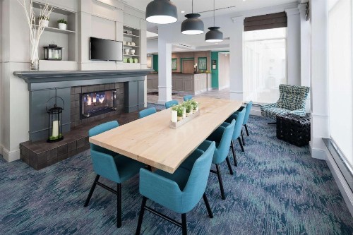 Hilton Garden Inn Sacramento/South Natomas - image 18
