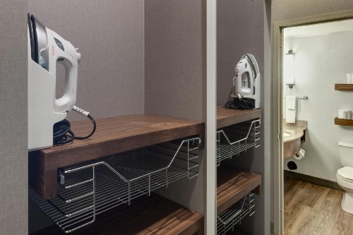 Hilton Garden Inn Sacramento/South Natomas - image 19