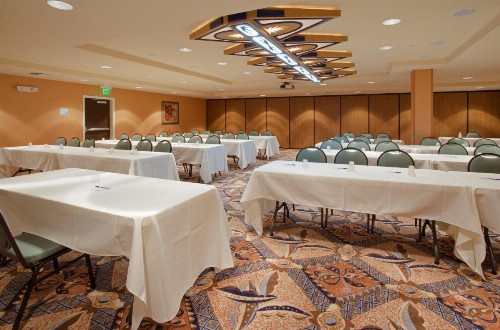 Holiday Inn Express Sacramento Cal Expo an IHG Hotel - image 22