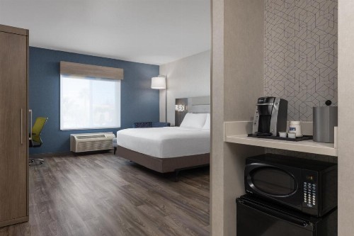 Holiday Inn Express Sacramento Cal Expo an IHG Hotel - image 34