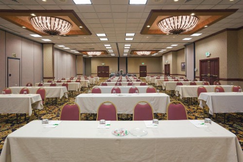 Holiday Inn Sacramento Downtown-Arena an IHG Hotel - image 8