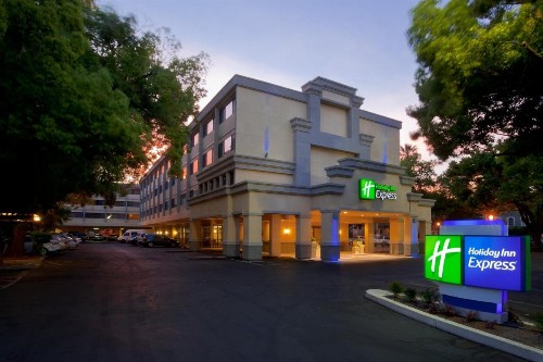 Holiday Inn Express Sacramento Convention Center