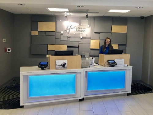 Holiday Inn Express Hotel & Suites Sacramento Airport Natomas an IHG Hotel - image 28