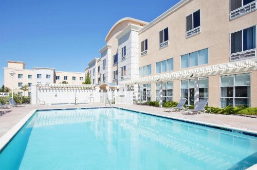 Holiday Inn Express Hotel & Suites Sacramento Airport Natomas an IHG Hotel - image 3