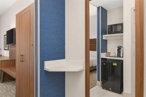 Holiday Inn Express Hotel & Suites Sacramento Airport Natomas an IHG Hotel - image 45