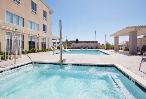 Holiday Inn Express Hotel & Suites Sacramento Airport Natomas an IHG Hotel - image 7