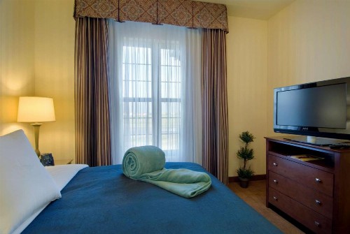 Homewood Suites by Hilton Sacramento Airport-Natomas - image 18