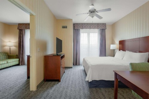 Homewood Suites by Hilton Sacramento Airport-Natomas - image 25