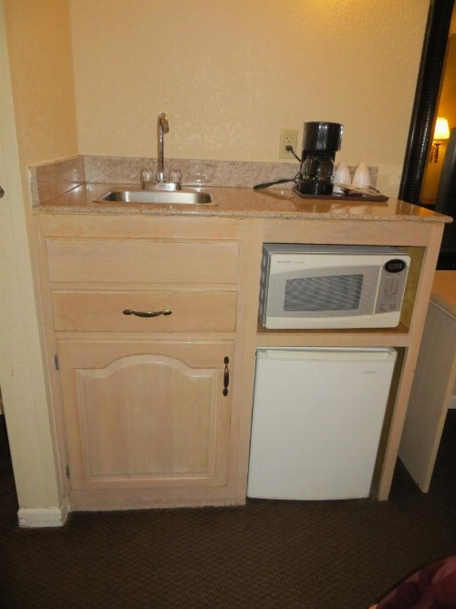 Executive Inn & Suites Sacramento - image 8