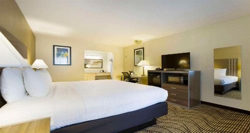 SureStay Plus Hotel by Best Western Sacramento North - image 16