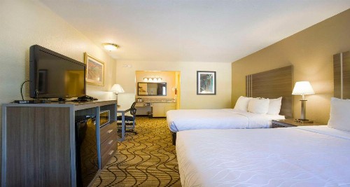 SureStay Plus Hotel by Best Western Sacramento North - image 21
