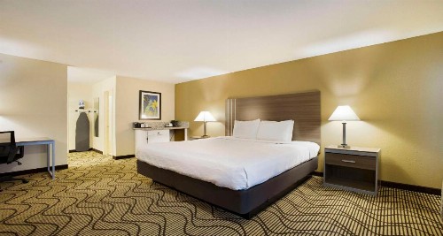 SureStay Plus Hotel by Best Western Sacramento North - image 25