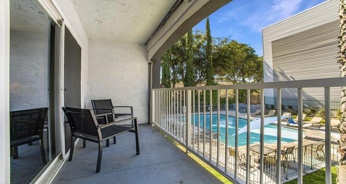 SureStay Plus Hotel by Best Western Sacramento North - image 6