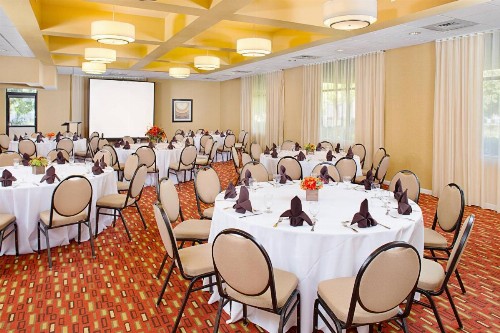 Courtyard by Marriott Sacramento Midtown - image 35