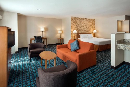 Fairfield Inn Sacramento Cal Expo - image 14