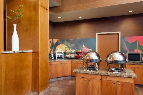 Fairfield Inn Sacramento Cal Expo - image 4