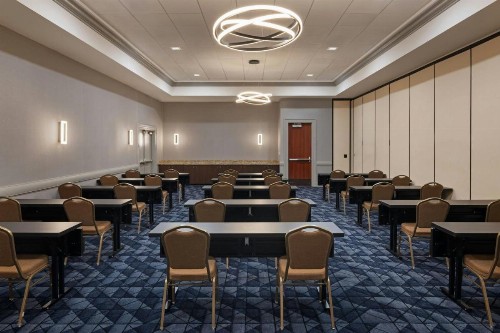Courtyard by Marriott Sacramento Cal Expo - image 13