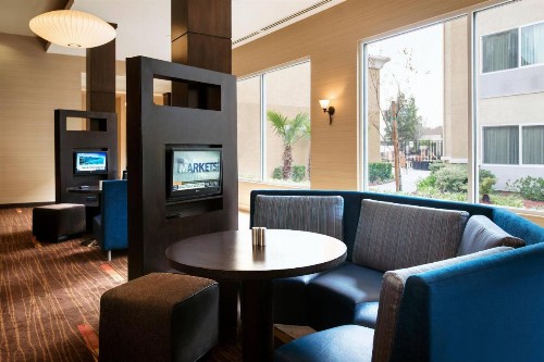 Courtyard by Marriott Sacramento Cal Expo - image 28