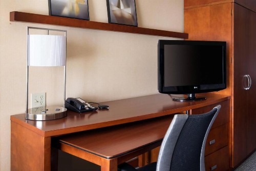 Courtyard by Marriott Sacramento Cal Expo - image 31