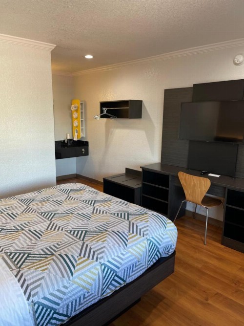 Motel 6 Sacremento Ca - Downton - image 3