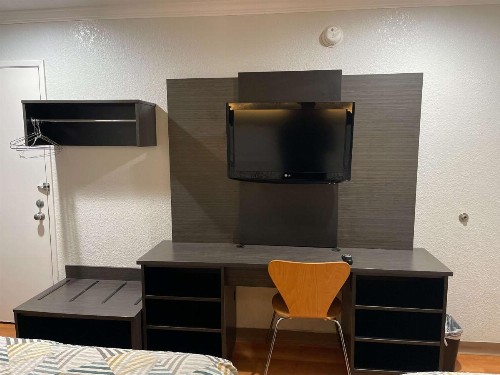 Motel 6 Sacremento Ca - Downton - image 30