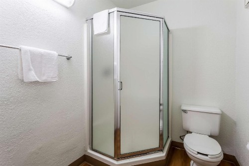 Motel 6 Sacremento Ca - Downton - image 35