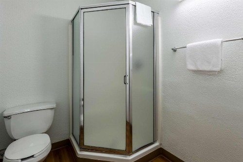 Motel 6 Sacremento Ca - Downton - image 6