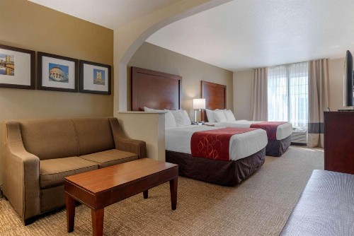 Comfort Suites Downtown Sacramento - image 34