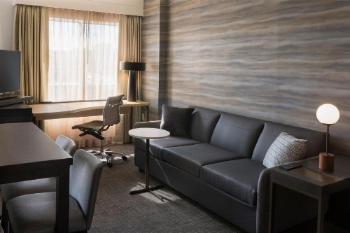 Residence Inn Sacramento Downtown at Capitol Park - image 10