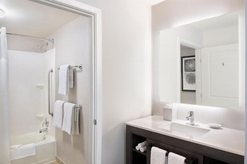 Residence Inn Sacramento Downtown at Capitol Park - image 19