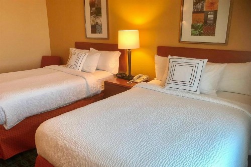 Fairfield Inn and Suites Sacramento Airport Natomas - image 4