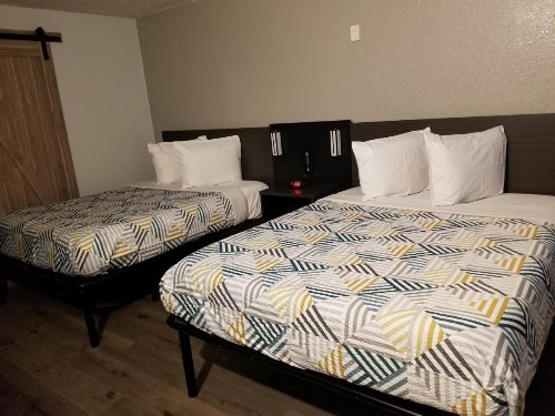 Motel 6-Sacramento CA - South - image 20