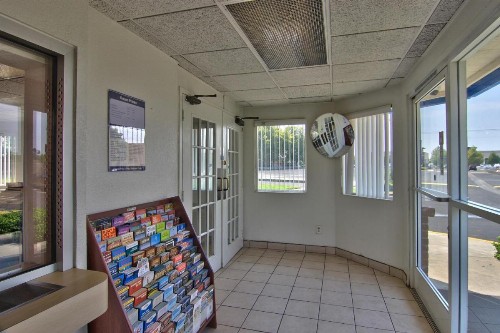 Motel 6-Sacramento CA - South - image 22