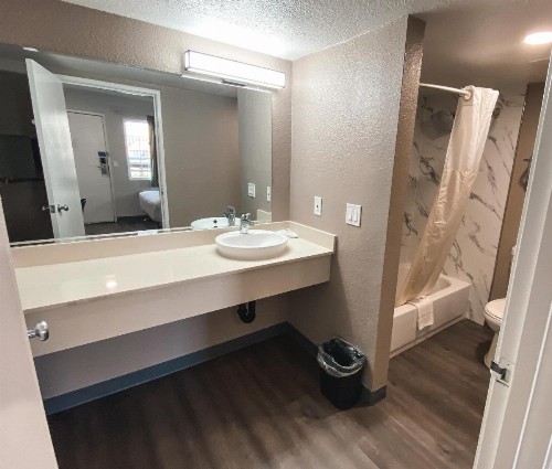 Motel 6-Sacramento CA - North - image 15