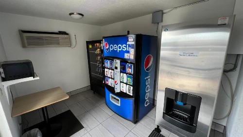 Motel 6-Sacramento CA - North - image 16